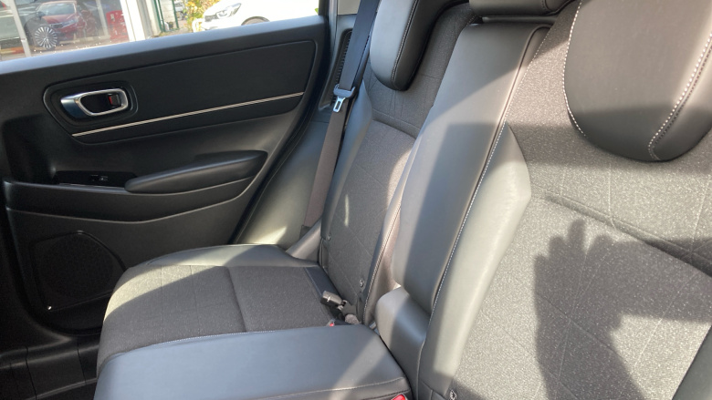 Honda HR-V 1.5 eHEV Advance 5dr CVT Hybrid Hatchback